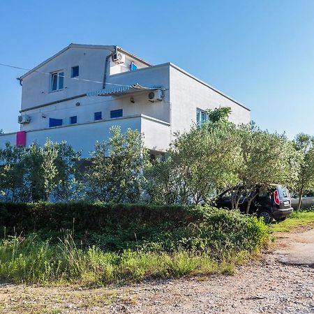 Apartments Krizmanic Ždrelac Eksteriør billede